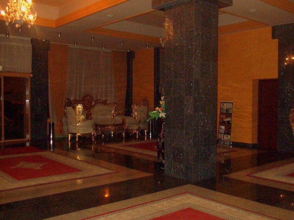 Hotel Ambassador Baia Mare Exterior photo